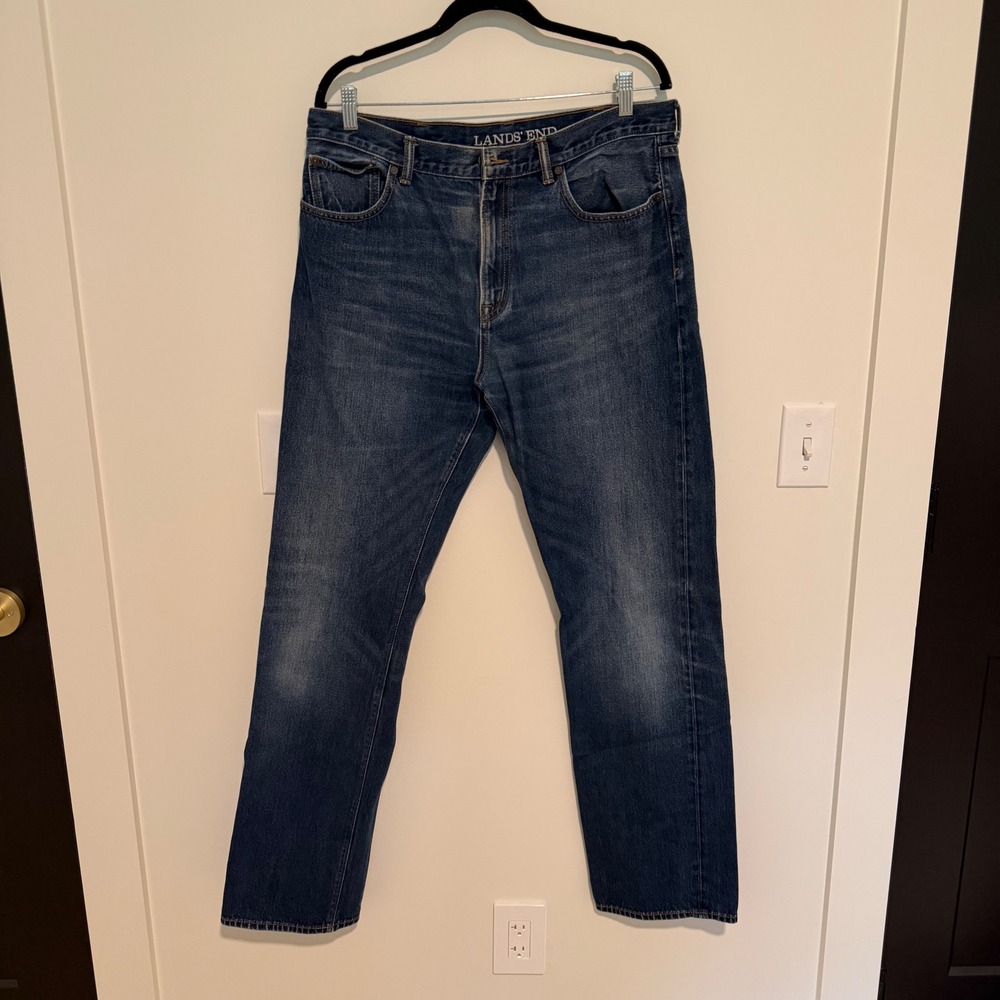 Lands End Mens Straight Fit Jeans Medium Wash Blue Denim Size 35x31